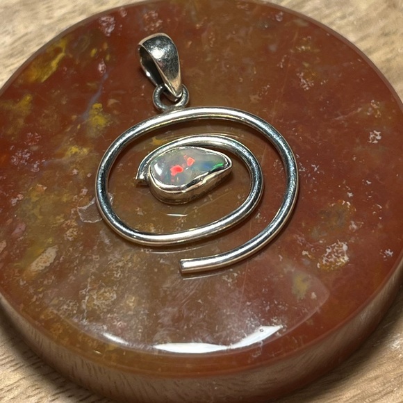 Ethiopian Opal Swirl Modern 925 Sterling Silver Pendant - Picture 7 of 15